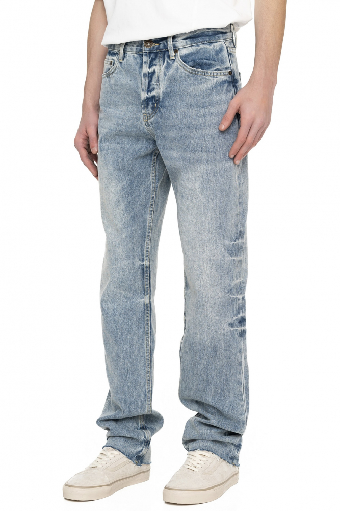 Базовые джинсы с необработанным низом